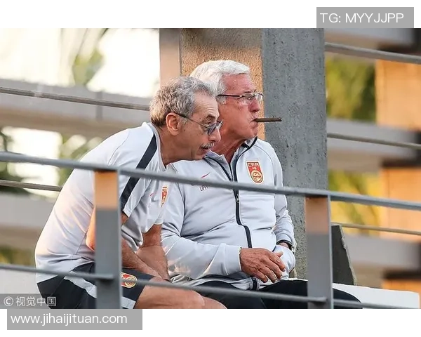 足球明星的光辉与雪茄的奢华交织出的生活艺术与魅力探讨